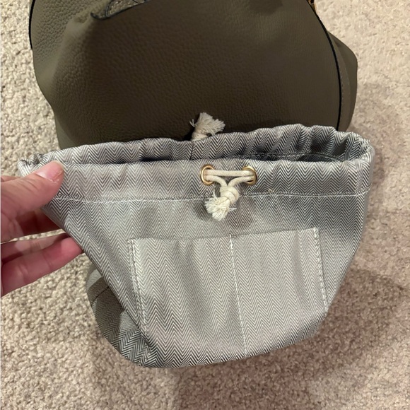 Soft leather bucket bag; NWOT - Picture 8 of 12